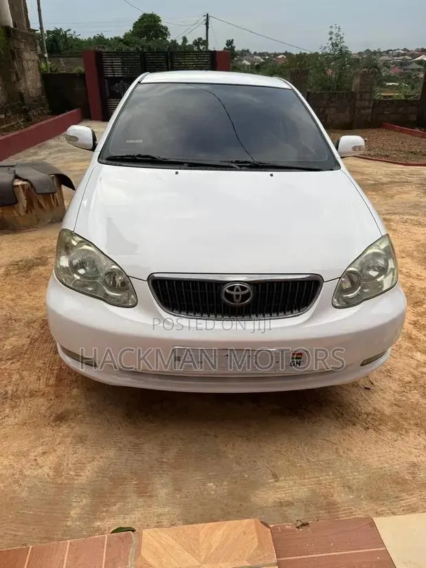 Toyota Corolla 2008 White · Photo 1