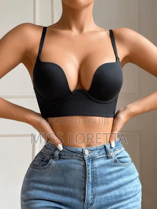 Backless Plunge Bra - Black · Photo 1