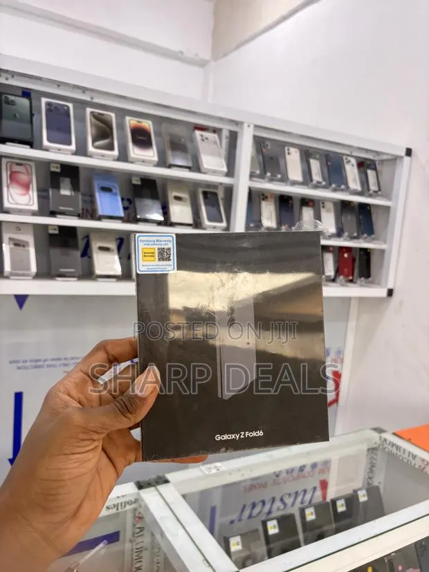 New Samsung Galaxy Z Fold6 512 GB Black · Photo 1