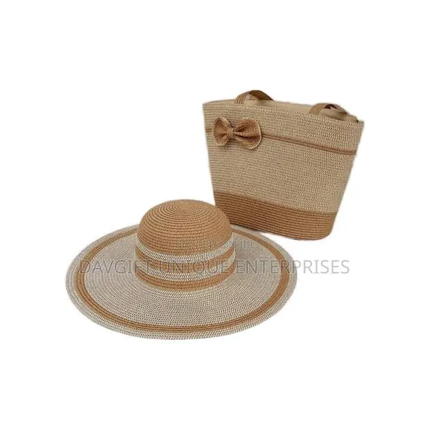 Original Weaven Bag With a Matching Hat · Photo 1