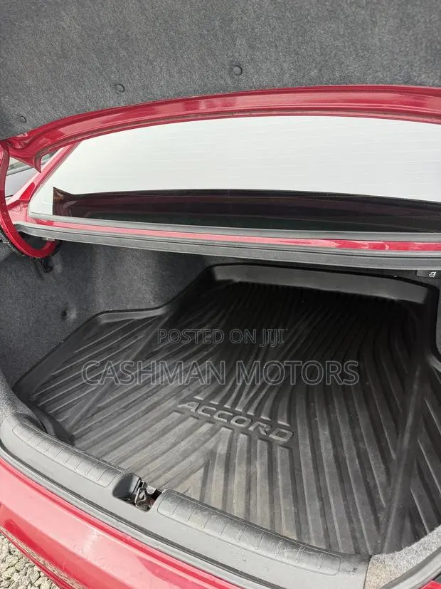Honda Accord Sport 2018 Red · Photo 1