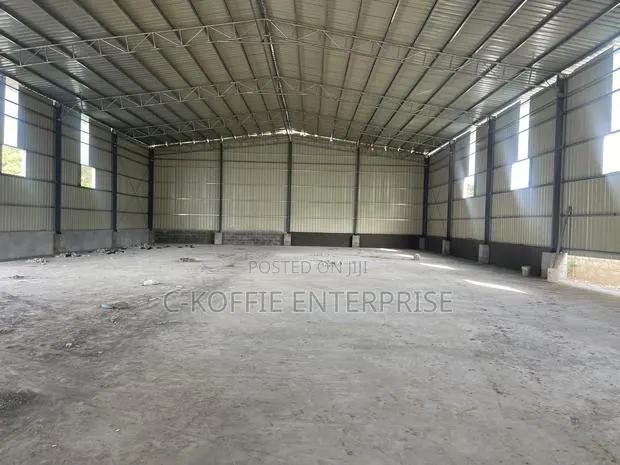 600 SQM Warehouse at Accra Central for Rent · Photo 1