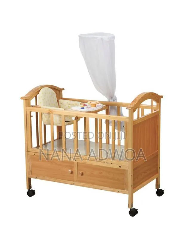 Wooden Cot With Fixed Music Seat · Photo 1