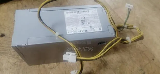 8+4, 4+4, 6+4 20+4, 24+4 Pin Power Supply · Photo 1