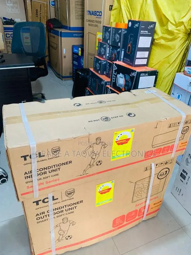 Freezing 1.5hp TCL Air Conditioner · Photo 1
