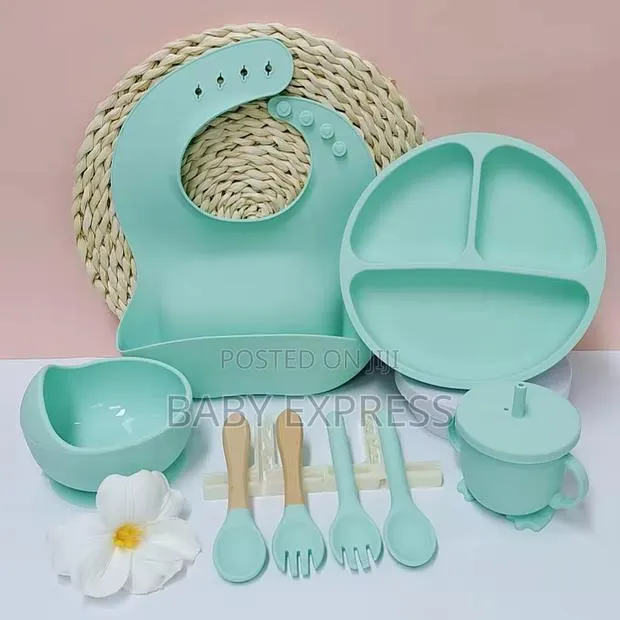 New Silicone Baby Feeding Set · Photo 1
