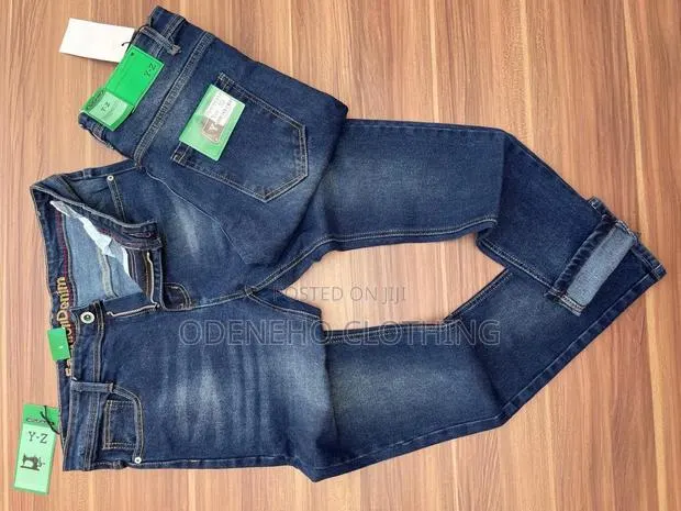 Stock Jeans Trousers for Men · Photo 1