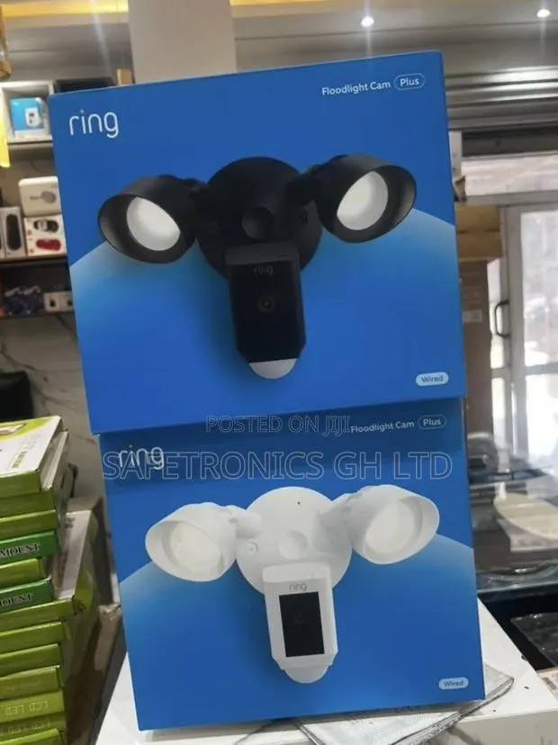 Sealed Perfect ~ Ring Floodlight Cam Plus · Photo 1