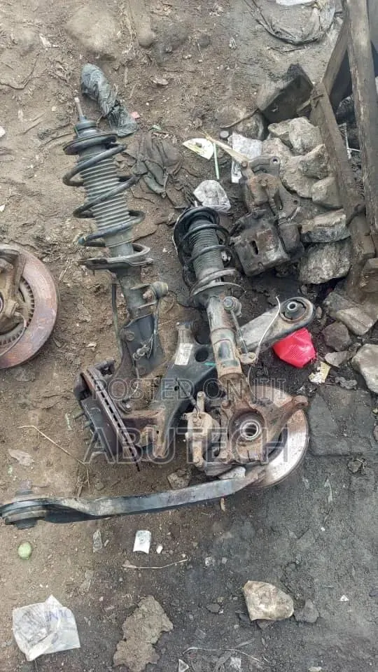 Front Hub and Shock Hundia I20 · Photo 1