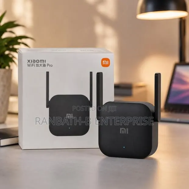 Xiaomi Wifi Extender – Boost Signal Eliminate Dead Zones · Photo 1