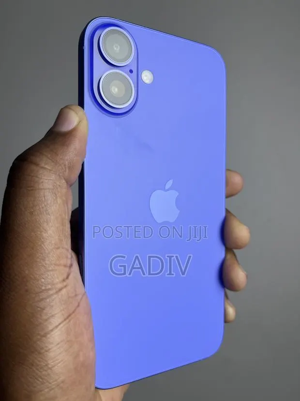 Apple iPhone 16 Plus 128 GB Blue · Photo 1