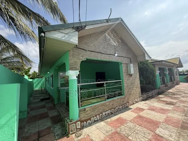 5bdrm House in Ablekuma Joma, Fan Milk for sale · Photo 1