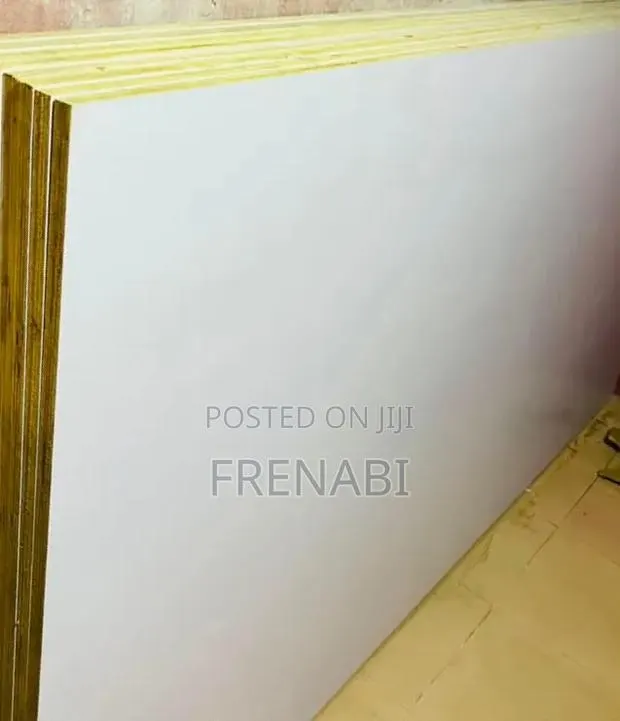 Laminated Plywood · Photo 1