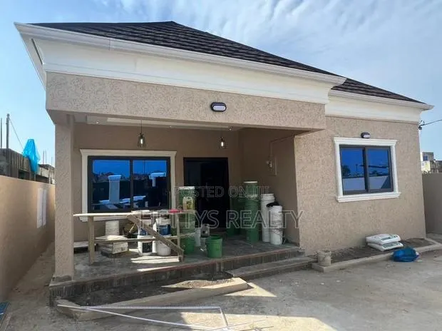 3bdrm House in Ablekuma for sale · Photo 1