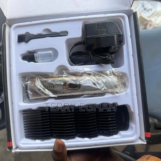 Rechargeable Trimmer · Photo 1