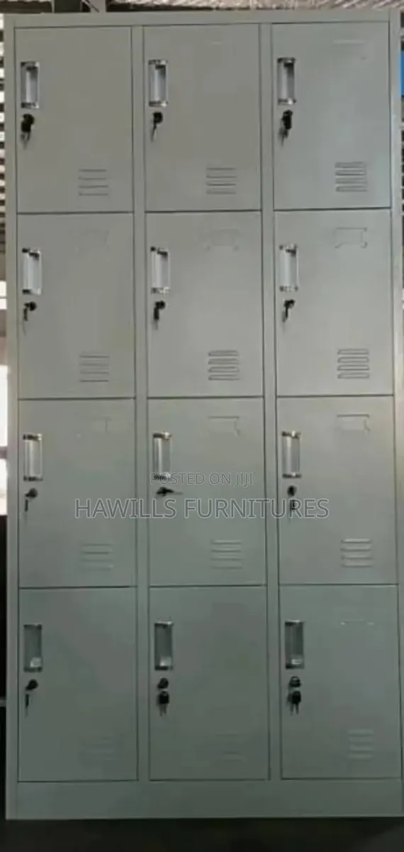12- Door Industrial Office Locker Cabinet · Photo 1