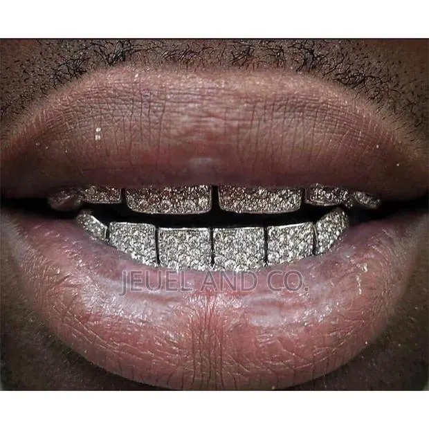 Original Iced Out Silver Grillz/Slugs · Photo 1