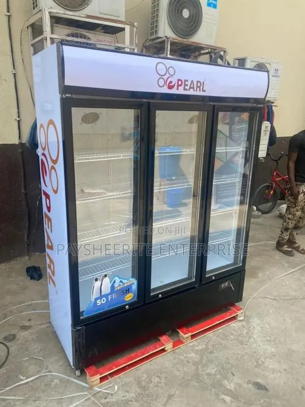 Pearl Display Fridge With 3 Doors · Photo 1