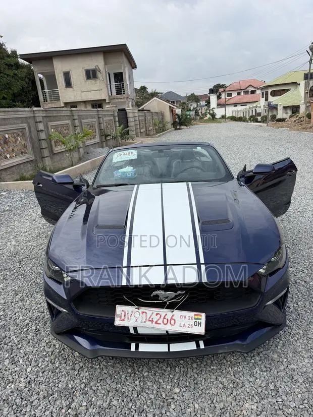 Ford Mustang EcoBoost Premium Convertible 2020 Blue · Photo 1