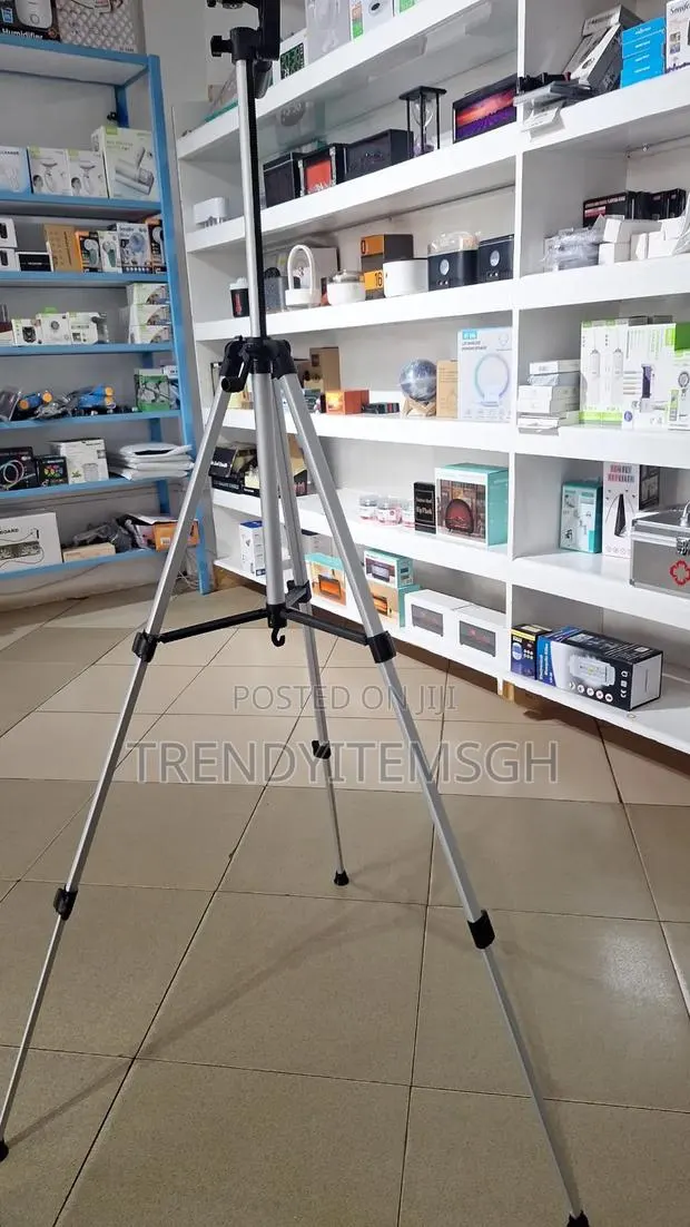 Adjustable Aluminum Camera Phone Tripod Stand · Photo 1