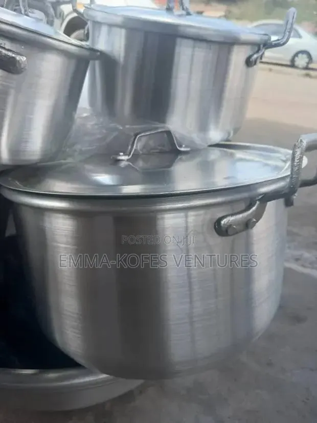 Heavy Duty Aluminum Cooking Pot With Lid - Big Size for Home, Chop Bar · Photo 1