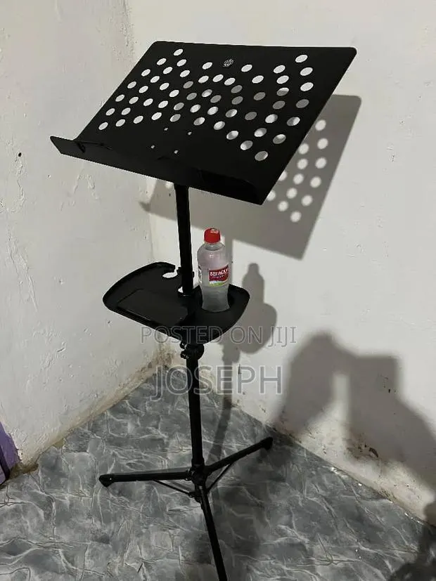 Pulpit Stand · Photo 1