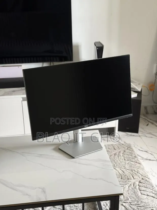 Dell S2722QC 27" Inches (3840x2160) IPS Monitor · Photo 1