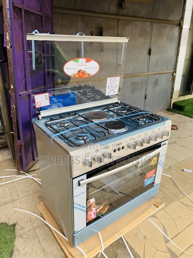 Limited Stock Gas Electric Cooker Oven 4-2 60/90 · Photo 1