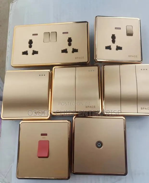 Gold Double Socket · Photo 1