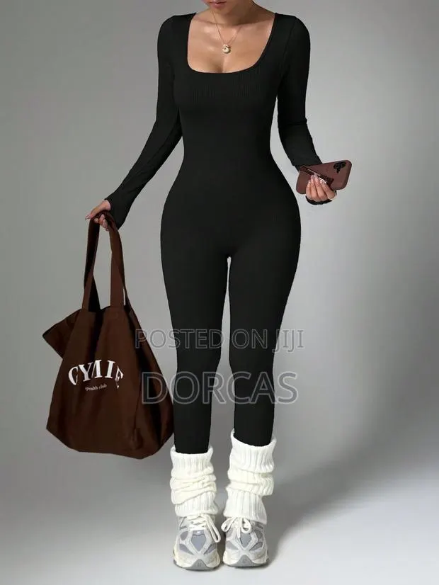 Gym Wear (Romper) · Photo 1