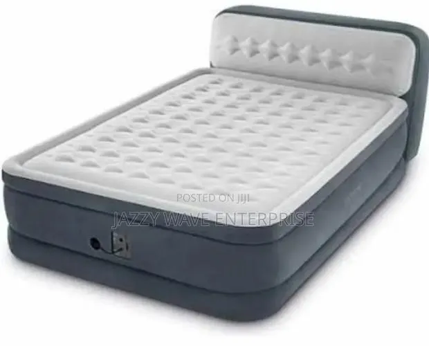 Inflatable Bed With Head End · Photo 1