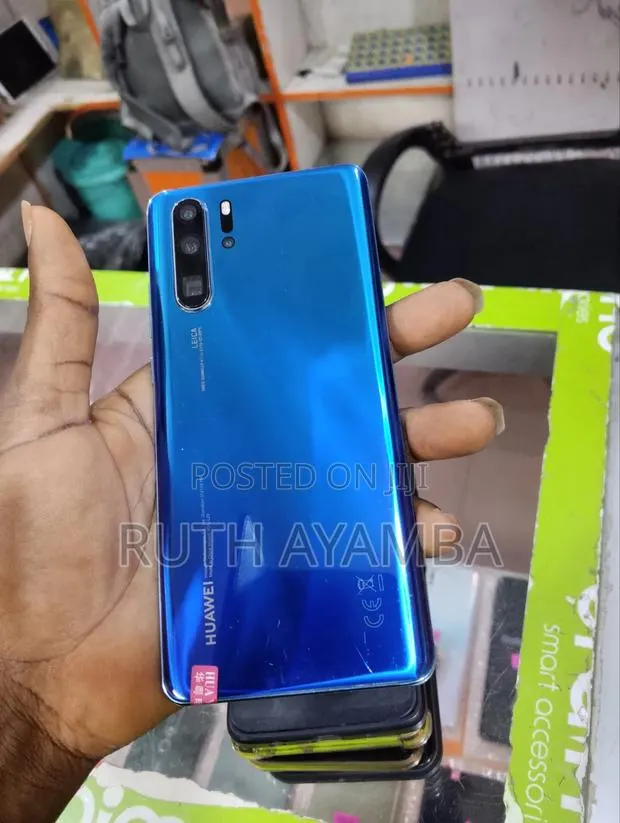 Huawei P30 Pro 128 GB Blue · Photo 1