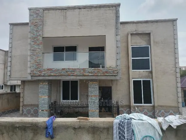 4bdrm House in Kwadaso Hilltop, Kumasi Metropolitan for sale · Photo 1