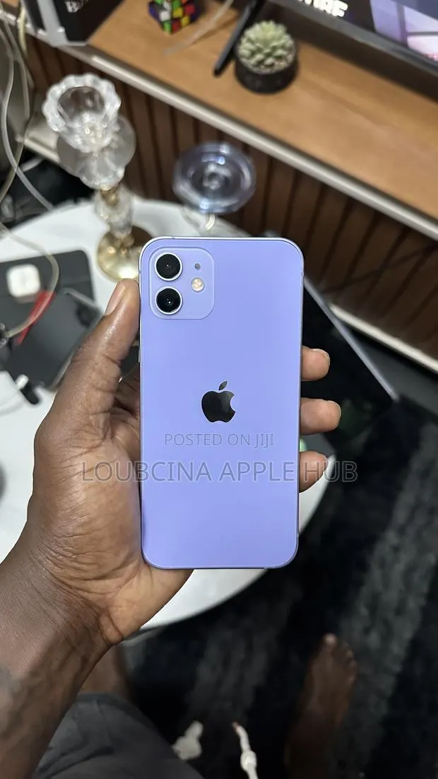Apple iPhone 12 128 GB Purple · Photo 1