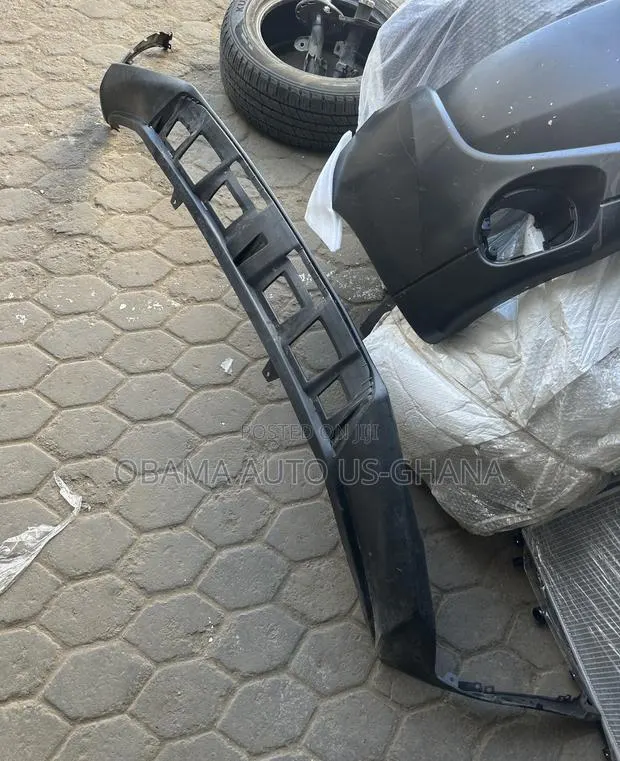 Hyundai Santafe 2019 2020 Front Bumper Lower Down · Photo 1