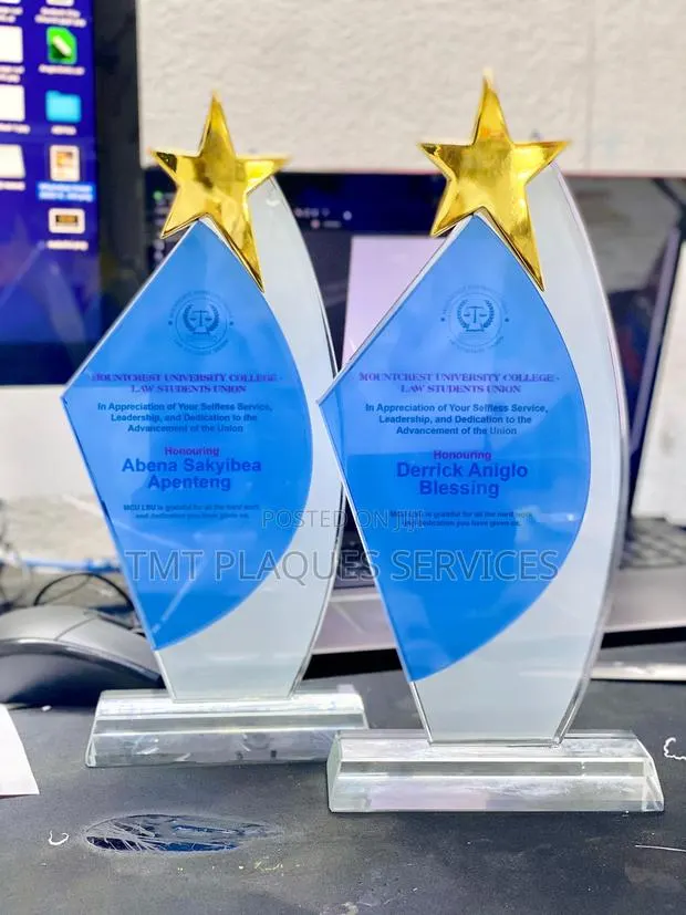 Crystal Hot Award Plaques · Photo 1