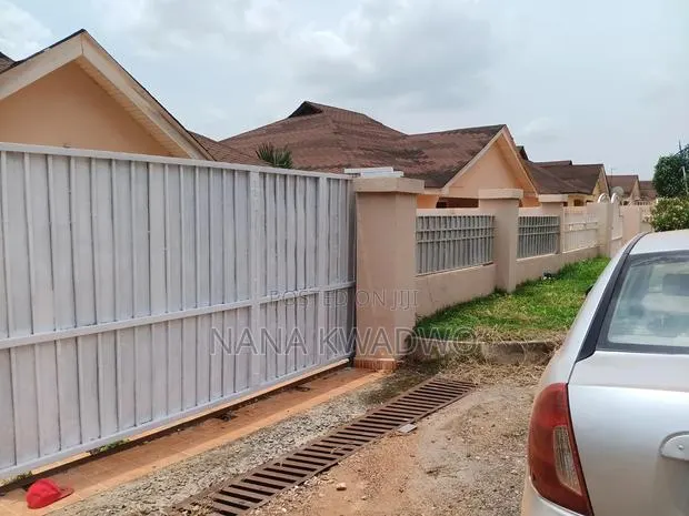 3bdrm House in Valley View Area for rent · Photo 1