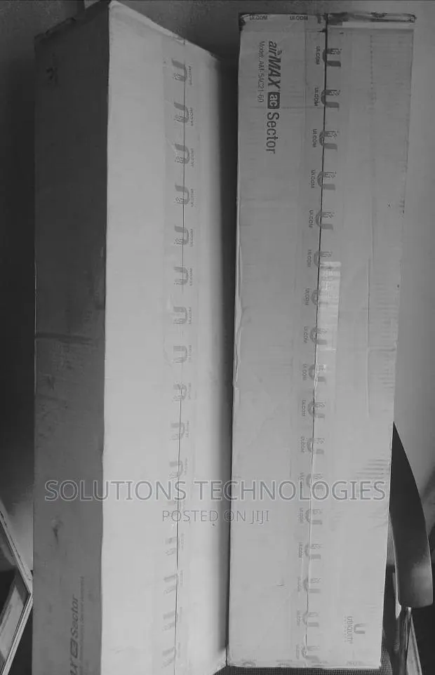 Ubiquiti Am-5ac21-60 21dbi Sector Antenna · Photo 1