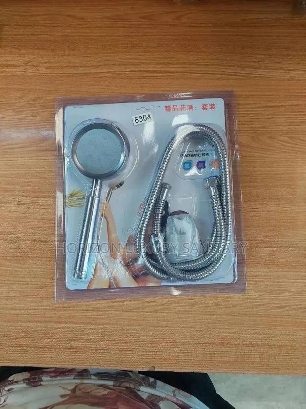 Stainless Steel Pressurized Handheld Bathroom Shower Head · Photo 1