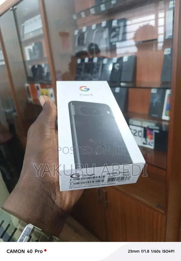 New Google Pixel 8 128 GB Black · Photo 1