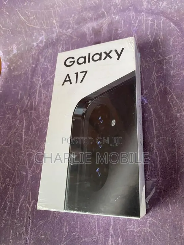 New Samsung Galaxy A17 5G 256 GB Silver · Photo 1