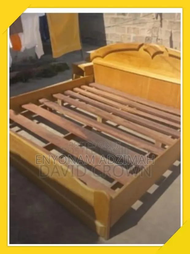 Bed Frame King Size · Photo 1