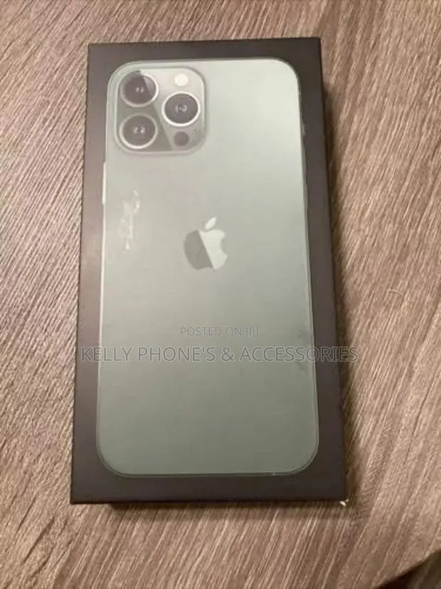 New Apple iPhone 13 Pro Max 128 GB Green · Photo 1