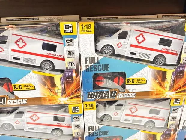 Ambulance Remote Controlled Toy Car · Photo 2