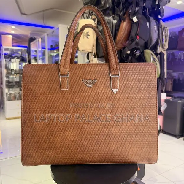 Giorgio Armani Leather Briefcase · Photo 1