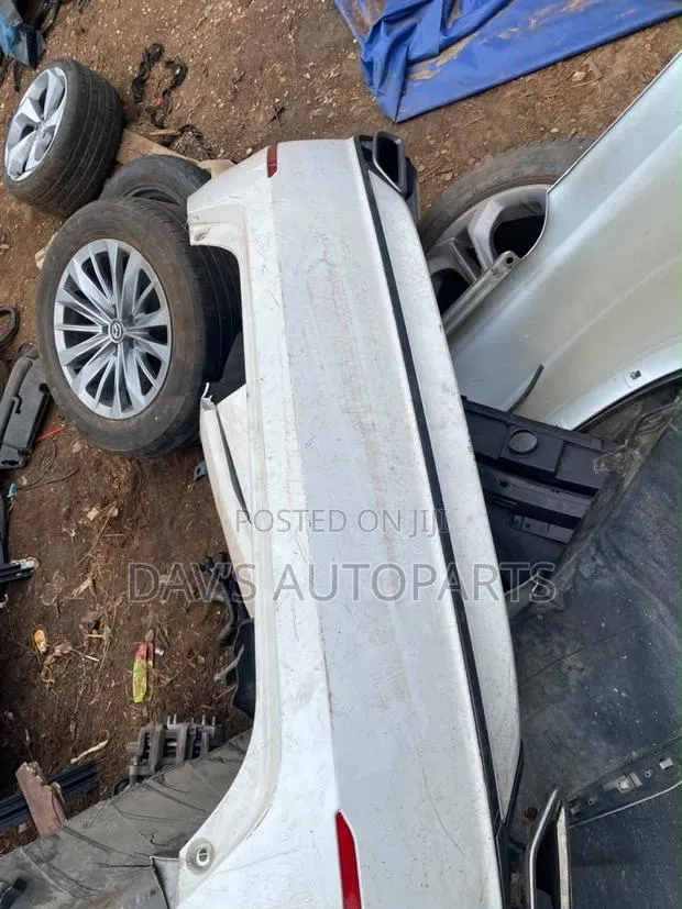 Accord 2018-22 Complete Home Use Rear Bumper · Photo 1
