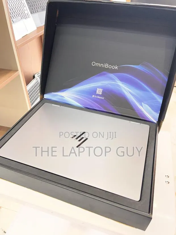 New Laptop HP OmniBook X Flip 16" 16GB AMD Ryzen 5 SSD 512GB · Photo 1