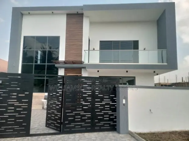 5bdrm Mansion in Community 20, Spintex for Sale · Photo 1