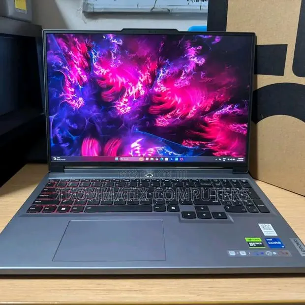 New Laptop Lenovo Legion Y530 16GB Intel Core 7 SSD 1T · Photo 1