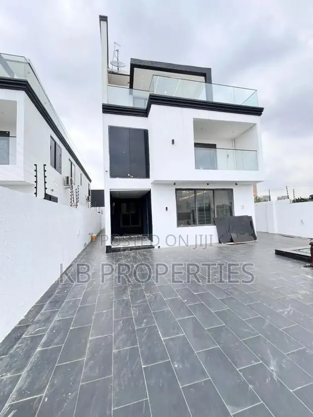 4bdrm House in Kb Properties, American House for sale · Photo 1